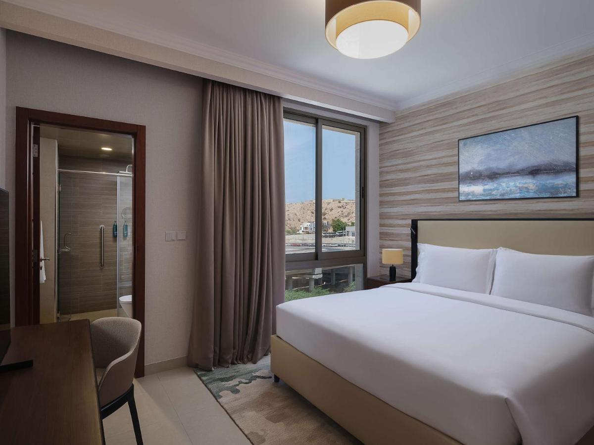 Doubletree By Hilton Muscat Qurum מראה חיצוני תמונה