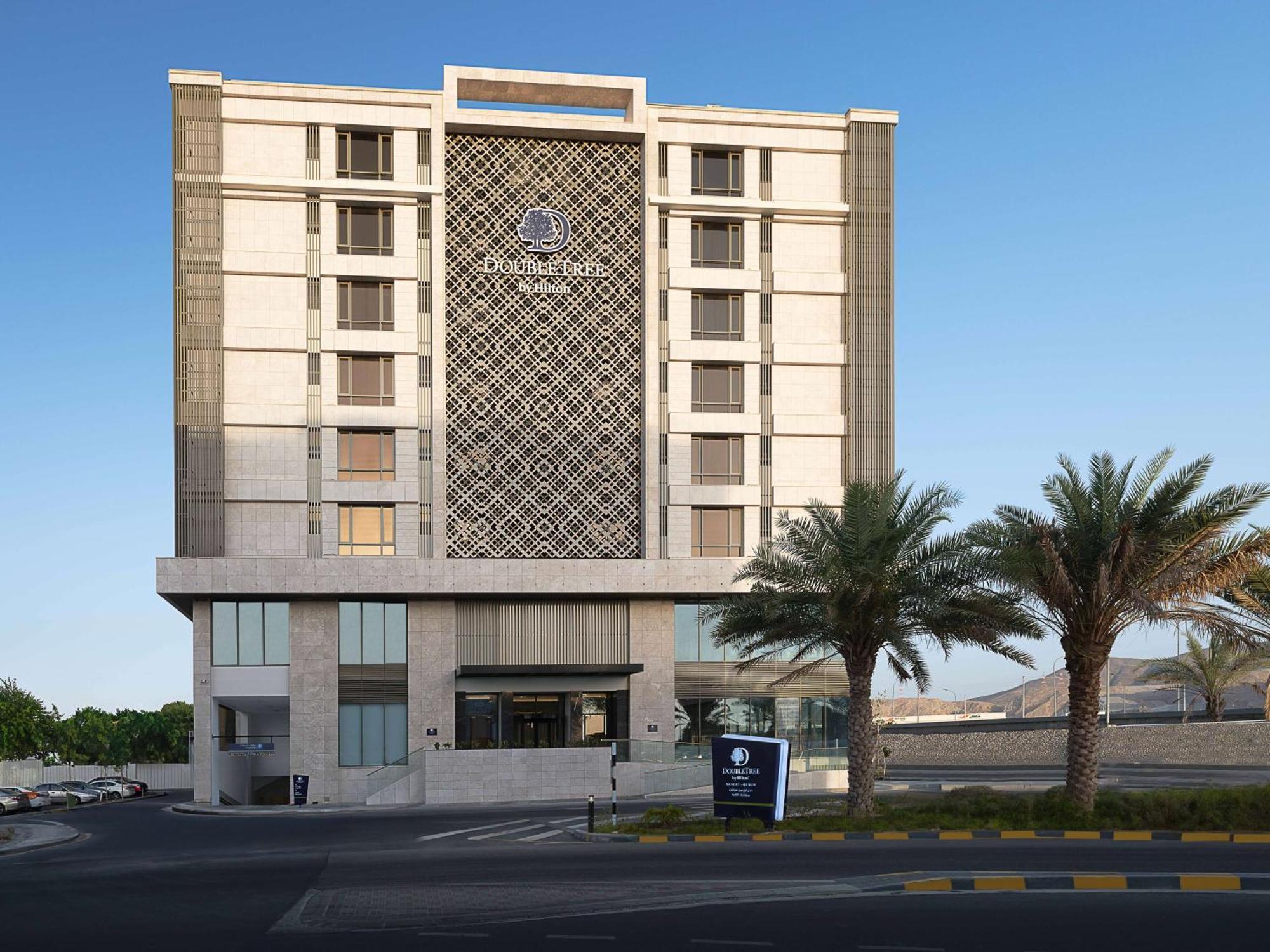 Doubletree By Hilton Muscat Qurum מראה חיצוני תמונה